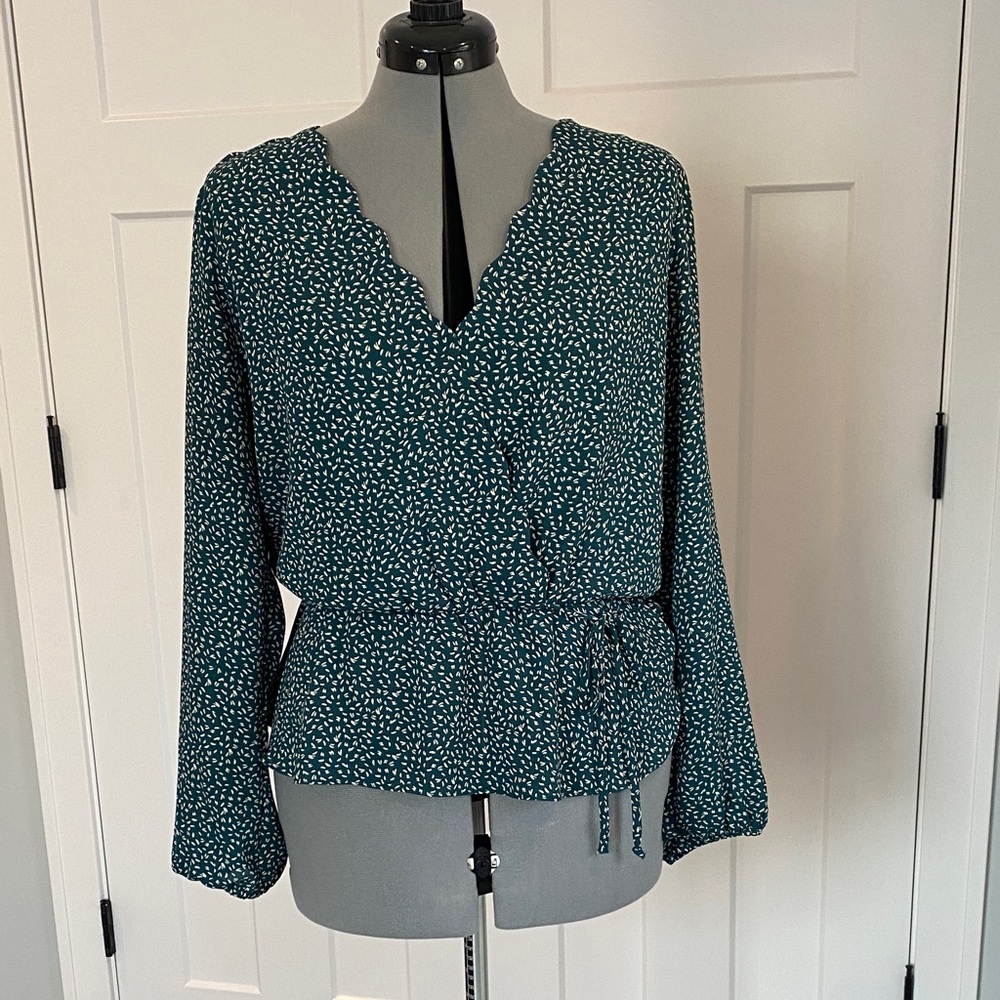 Nine Britton Green and White Dotted Blouse